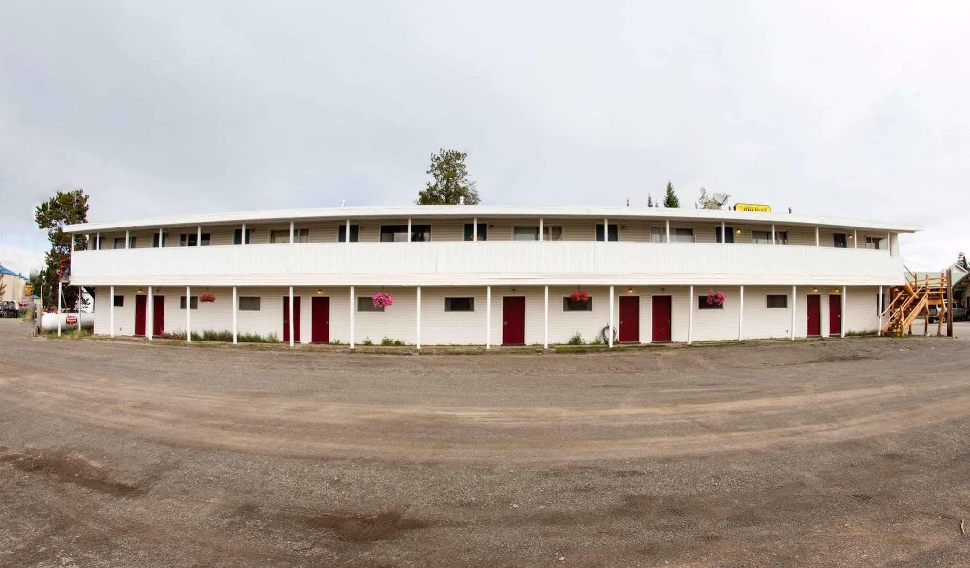 Yellowstone Holiday Motel Вест-Йеллоустоун Екстер'єр фото